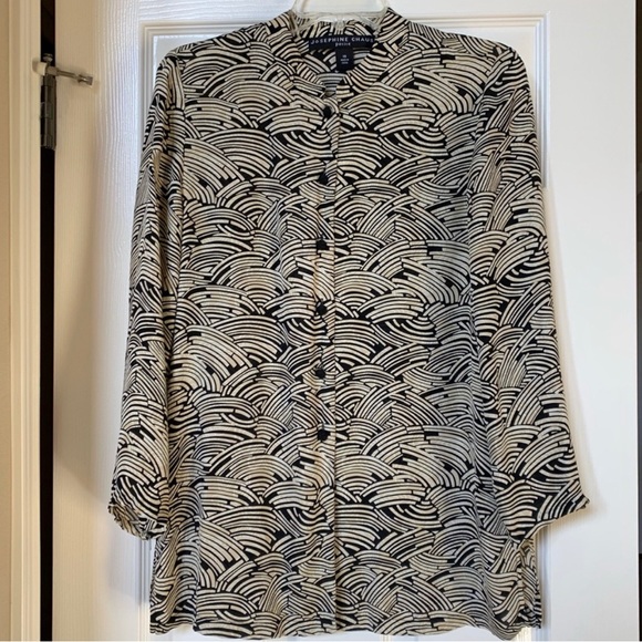 Josephine Chaus Tops - Josephine Chaus pure silk black and tan print blouse